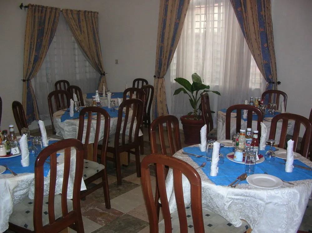 Bec Suites