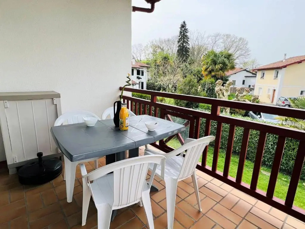 Appartement Cambo-les-Bains, 1 pièce, 2 personnes - FR-1-495-16