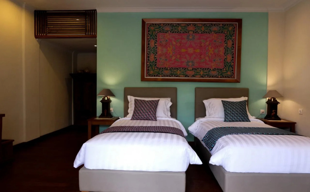 Kemboja Bed and Breakfast Cafe