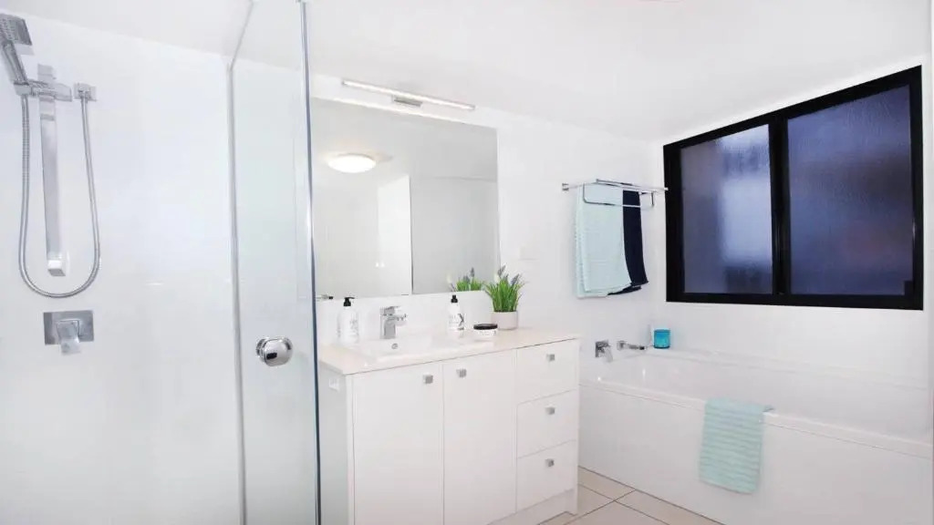 Unit 1 'Phoenix Apartments', Coolum Beach