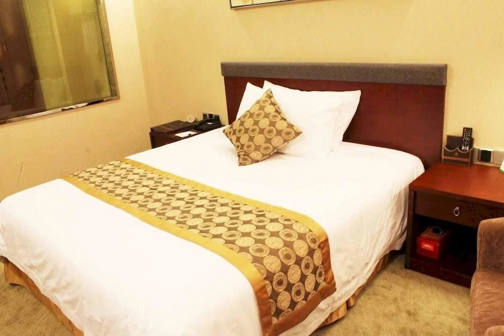 Qingmu Hotel