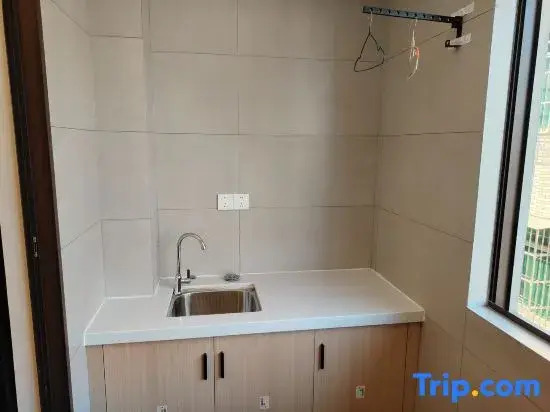 Haikou Zhouren Apartment (Wanda Plaza Convention and Exhibition Center)