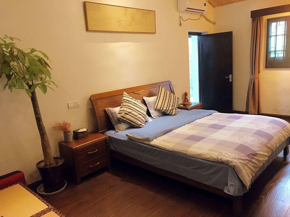 Stone Bamboo Garden Inn
