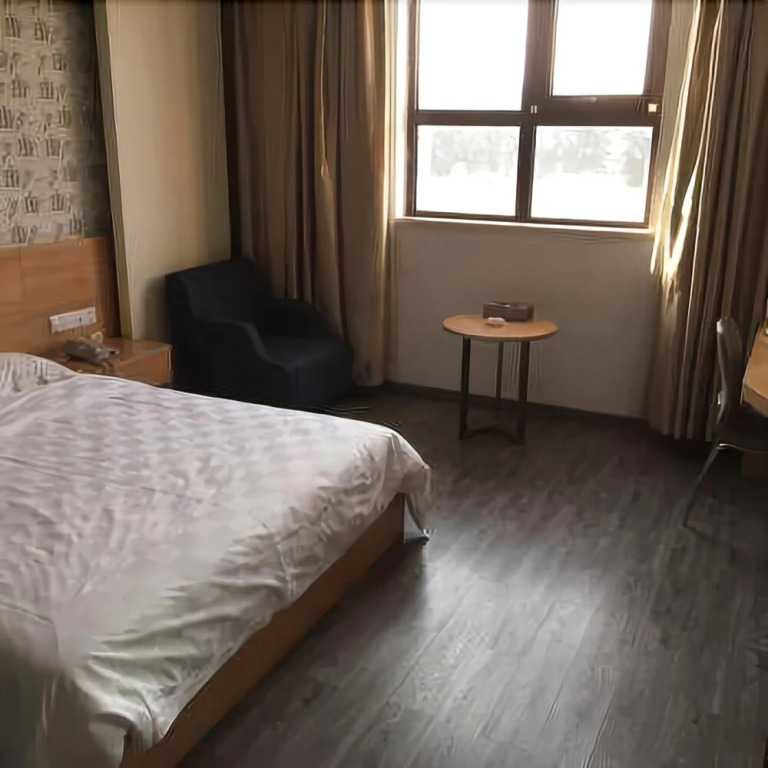 Feel Hotel