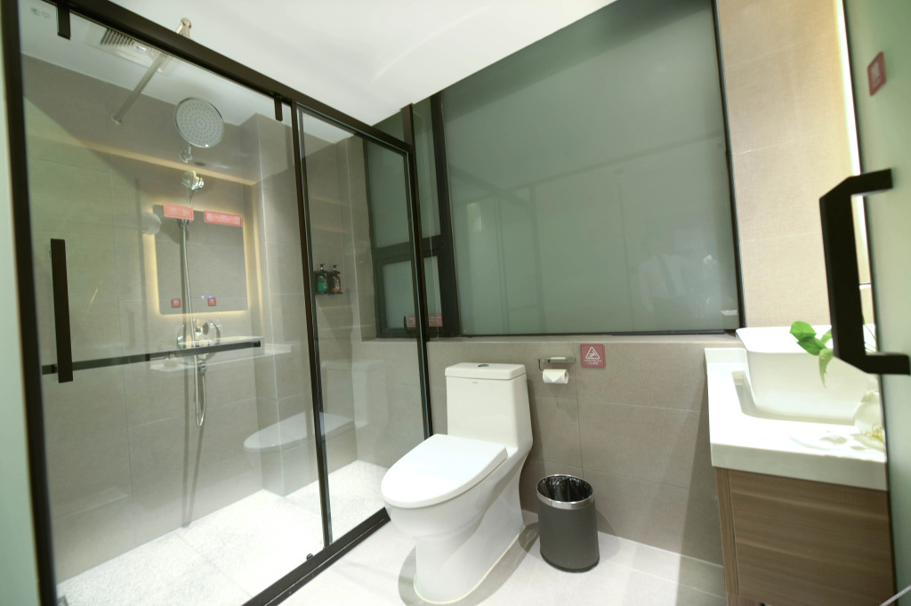 Vienna Classic Hotel (Chenzhou Xiangnan College)