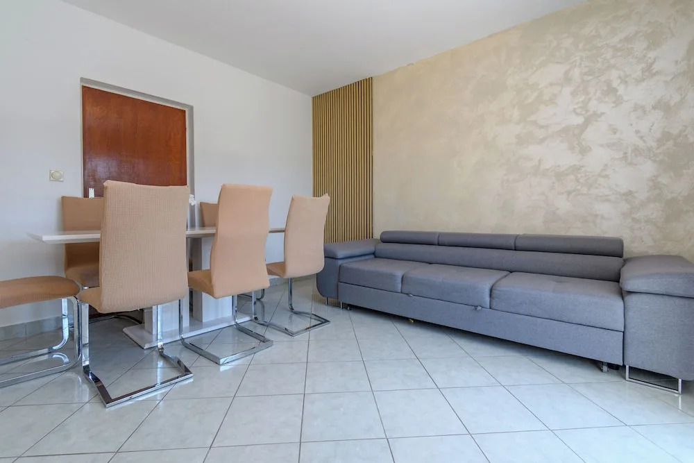 Apartments Joka