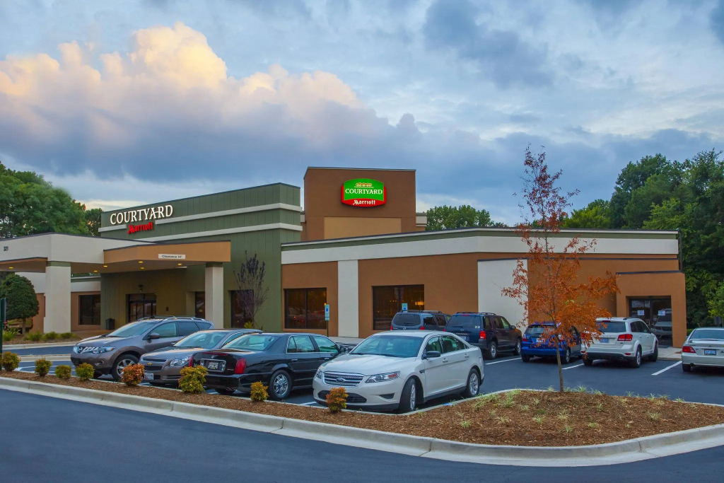 Courtyard by Marriott Charlotte Airport LoSo
