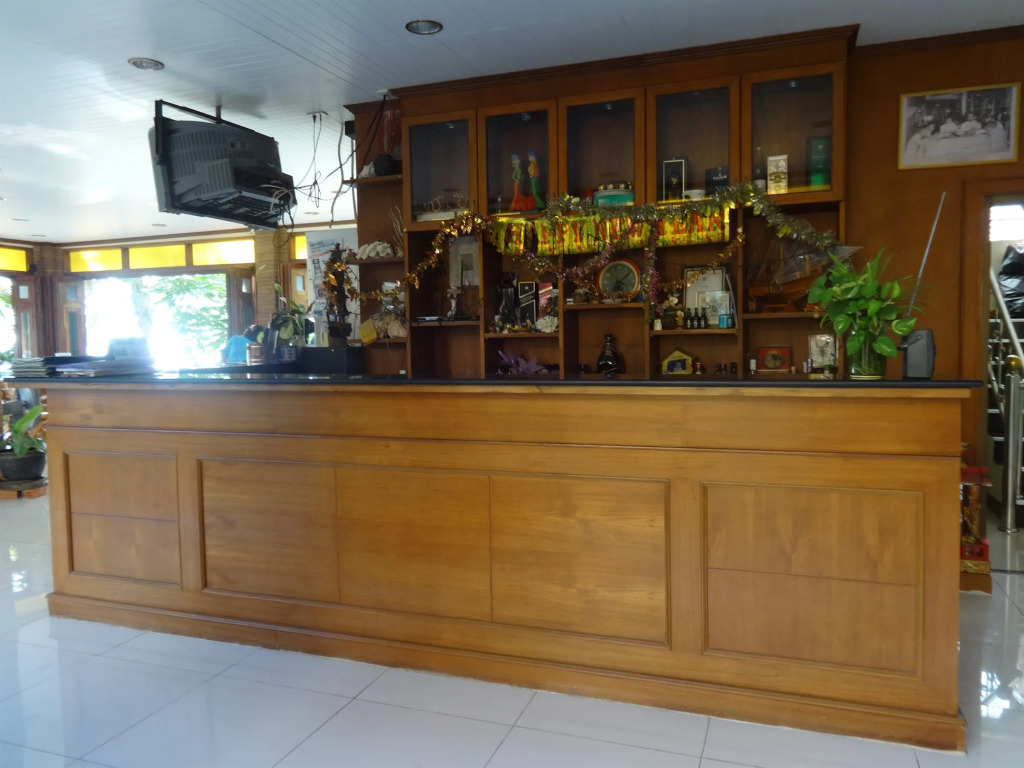 Family House Resort, Haad Rin