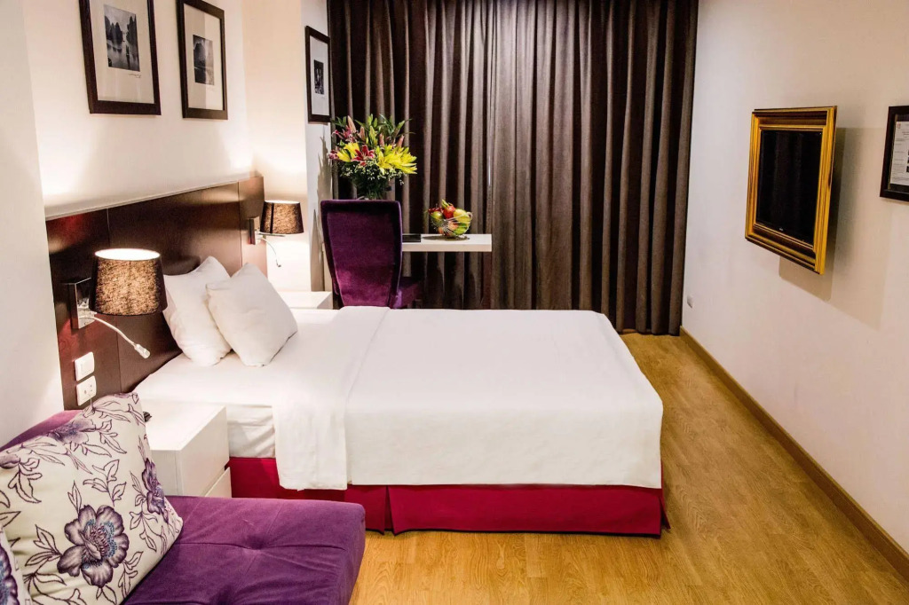 Yen Hotel
