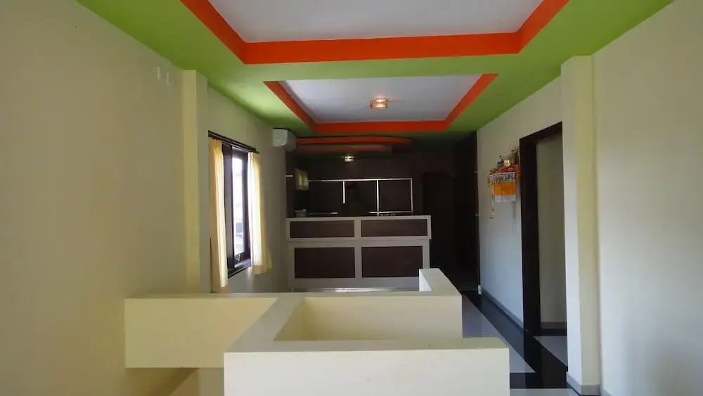 The Arya Hotel