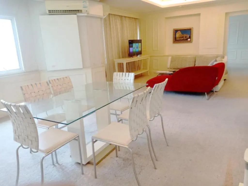 V-Verve Service Apartment Hotel