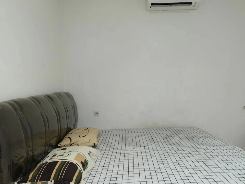 Hotel O near RSUD Haji Makassar formerly