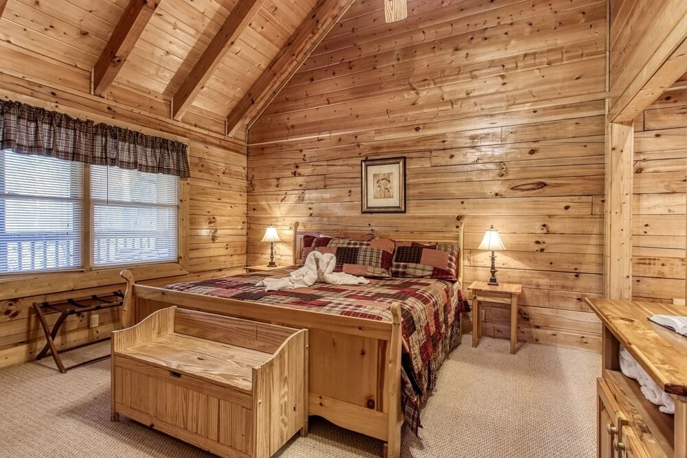 ER259- Country Charm Great Location, Close to town cabin