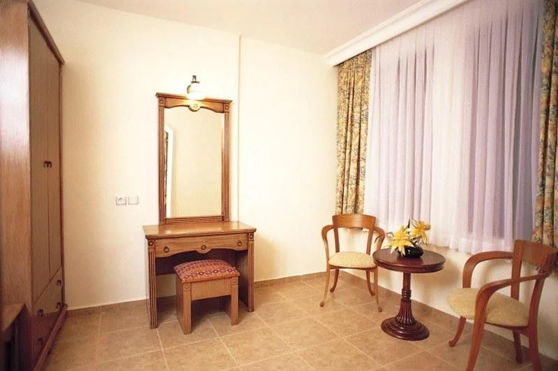 Amber-Rose Apart Hotel