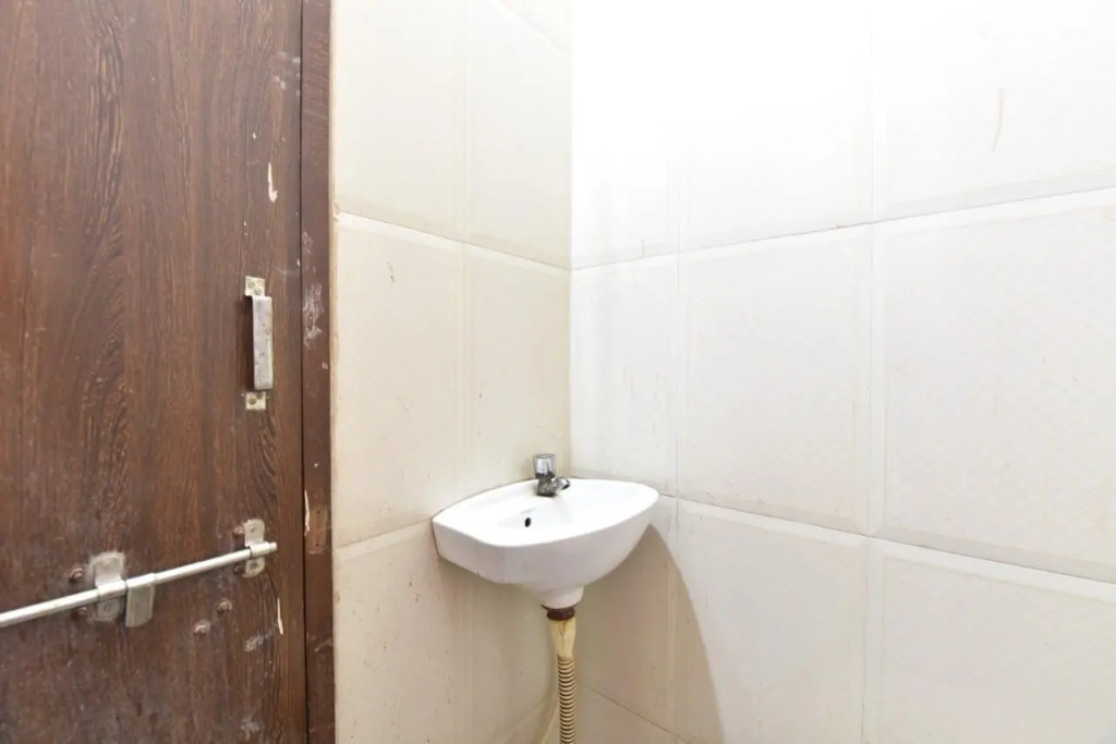 Spot On 85212 Hotel Vaibhav