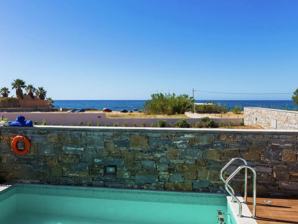 Majestic Villa in Pigianos Kampos with Private Pool
