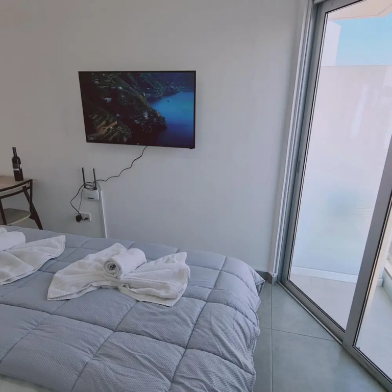 100 AN - Napa Living 18