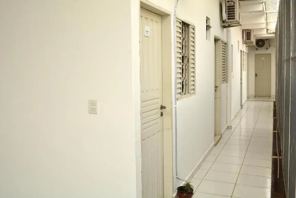 Lize Hotel-Hostel