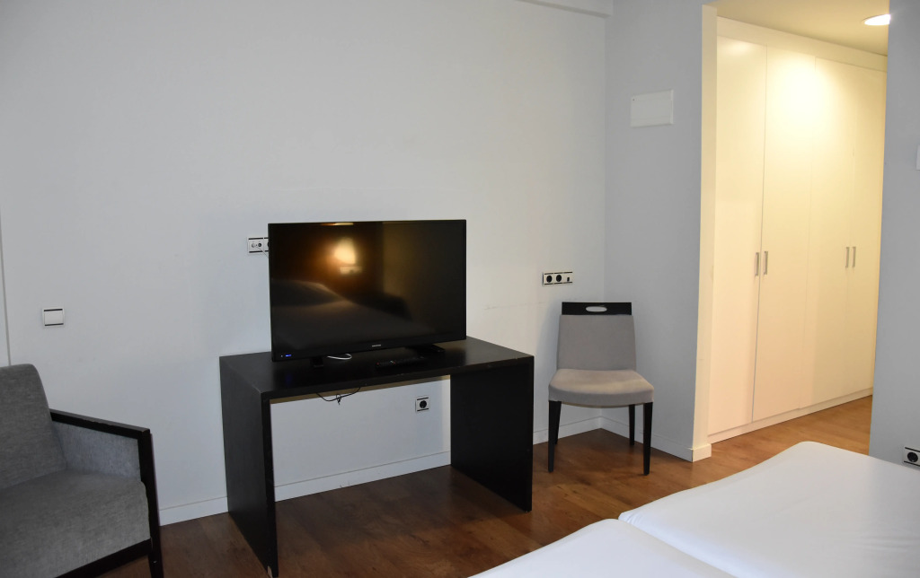 Hotel y Apartamentos SNÖ Isaba