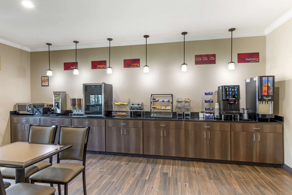Best Western Plus Burleson Inn & Suites