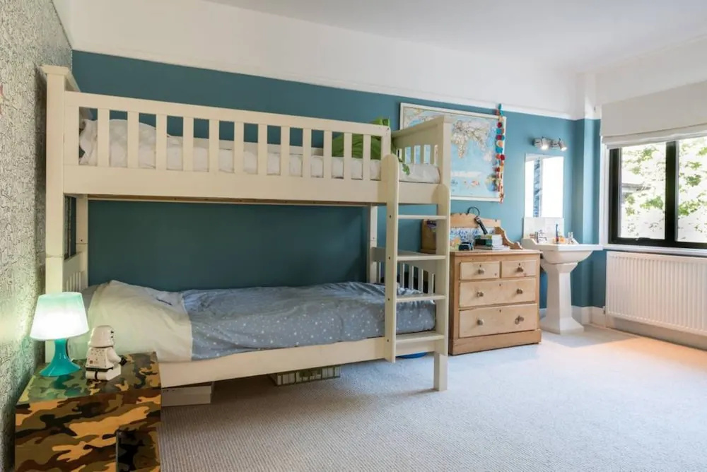 4 Bedroom House In Brighton