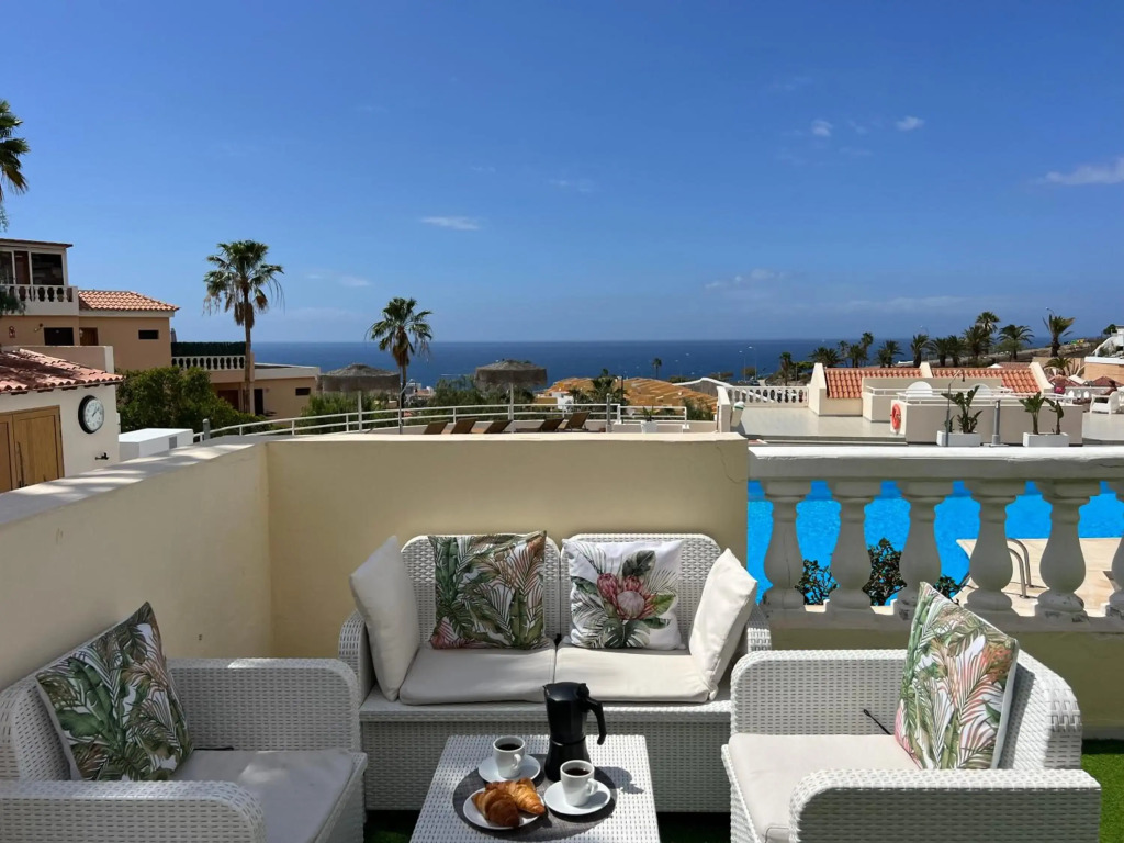 PaulMarie Apartment Ocean View