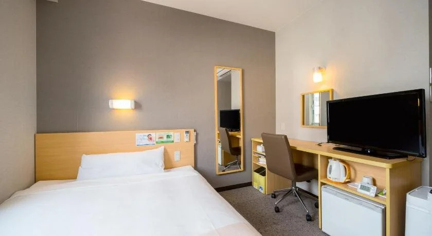 Super Hotel Yokkaichi Route 1