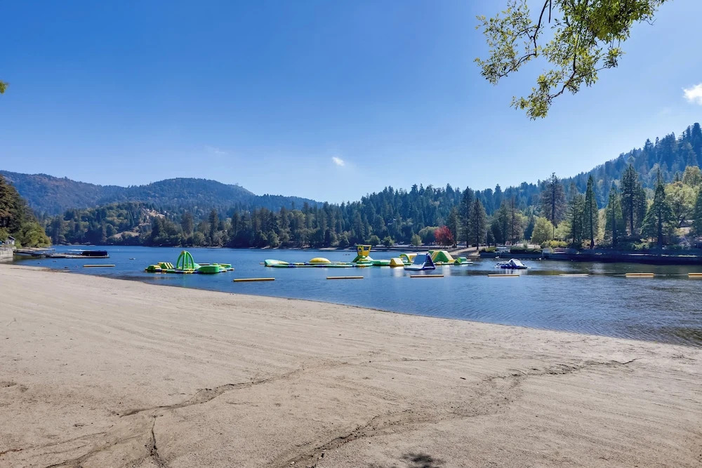 Lake & Mountain-view Home: Walk to Downtown!