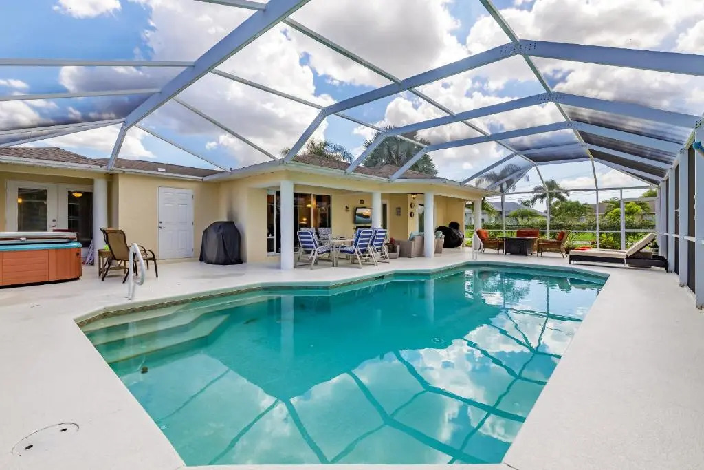 Villa Serenity NOW is the picture-perfect PET FRIENDLY Villa for you and your loved ones