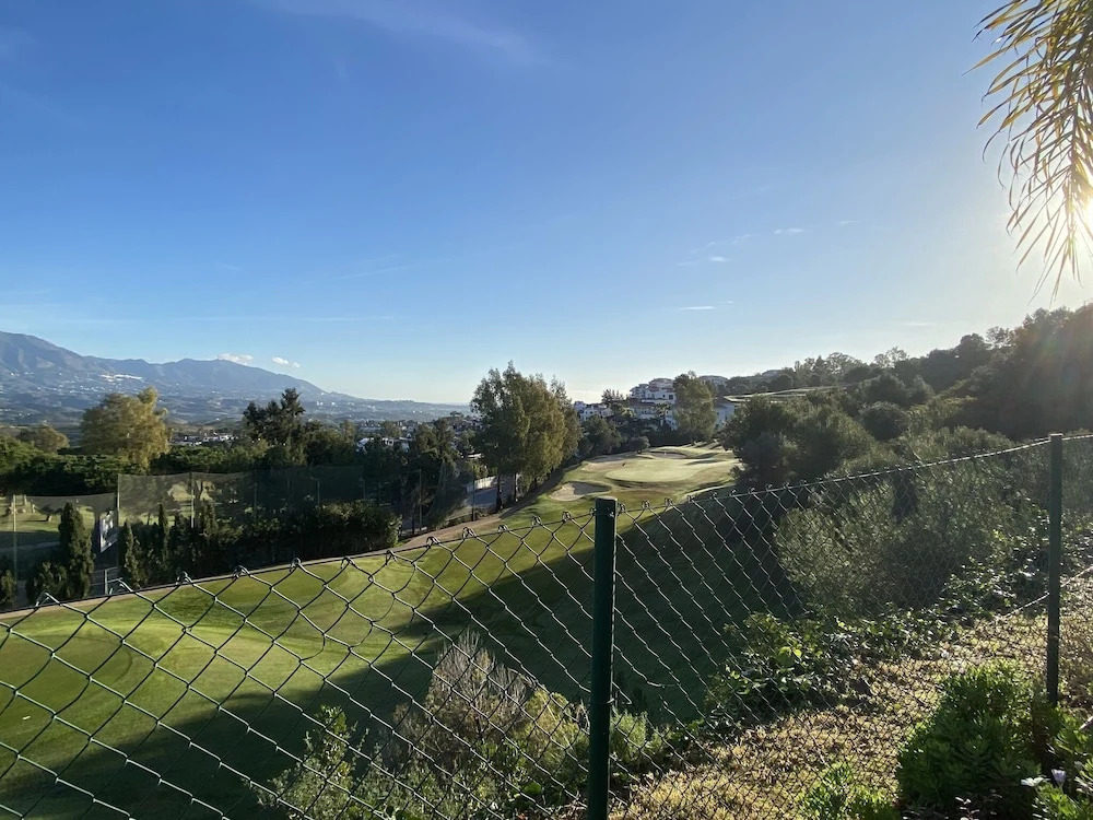 Tasteful Holiday Home in Cala de Mijas With Swimming Pool