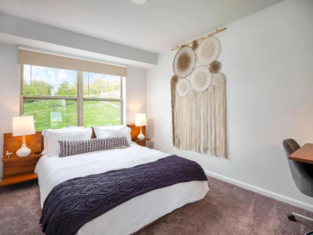 Hyatus at City Views