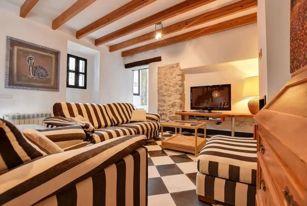 106037 - Villa in Selva
