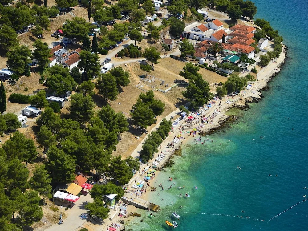 Comfortable Chalet With 2 Bathrooms, Near Trogir
