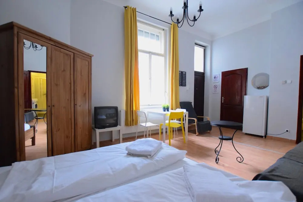 Standard Apartment by Hi5 - Váci 56