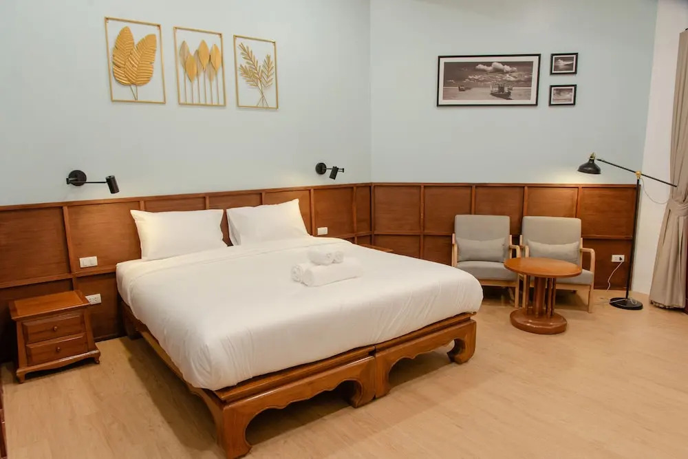Bania Boutique House