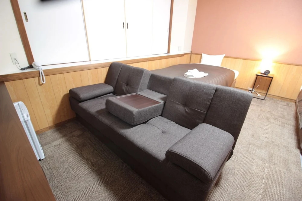 Hotel Axia Inn Hagi