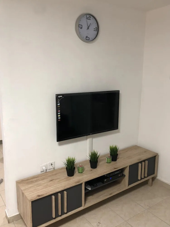 Apartment Halper