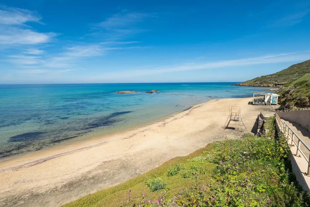 Relaxing Holiday Home 50mt From the sea