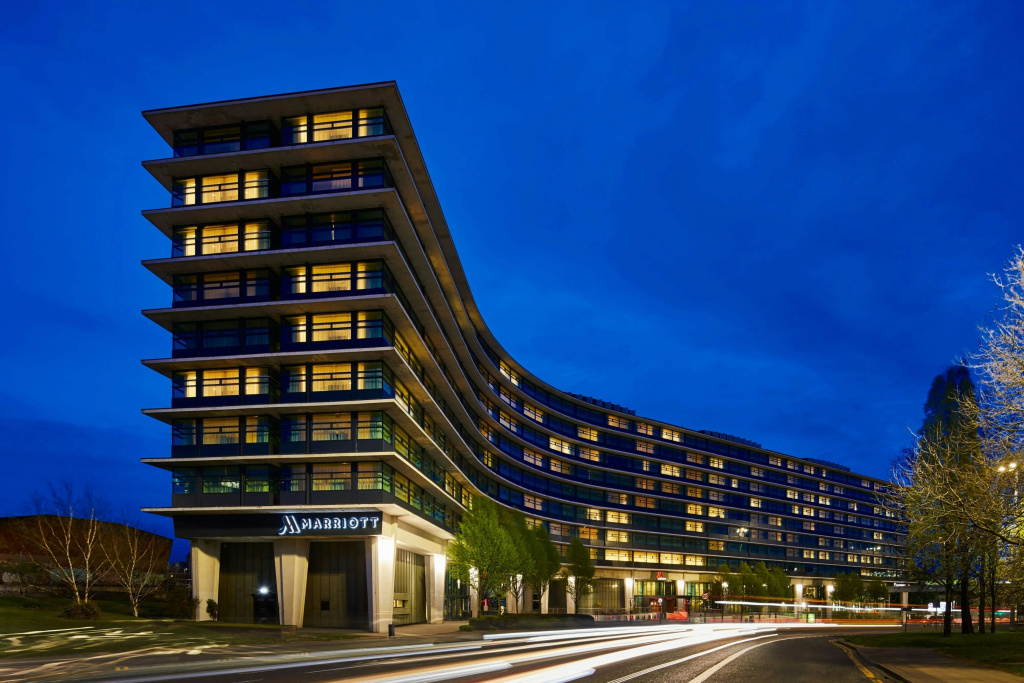 Отель Manchester Marriott Hotel Piccadilly