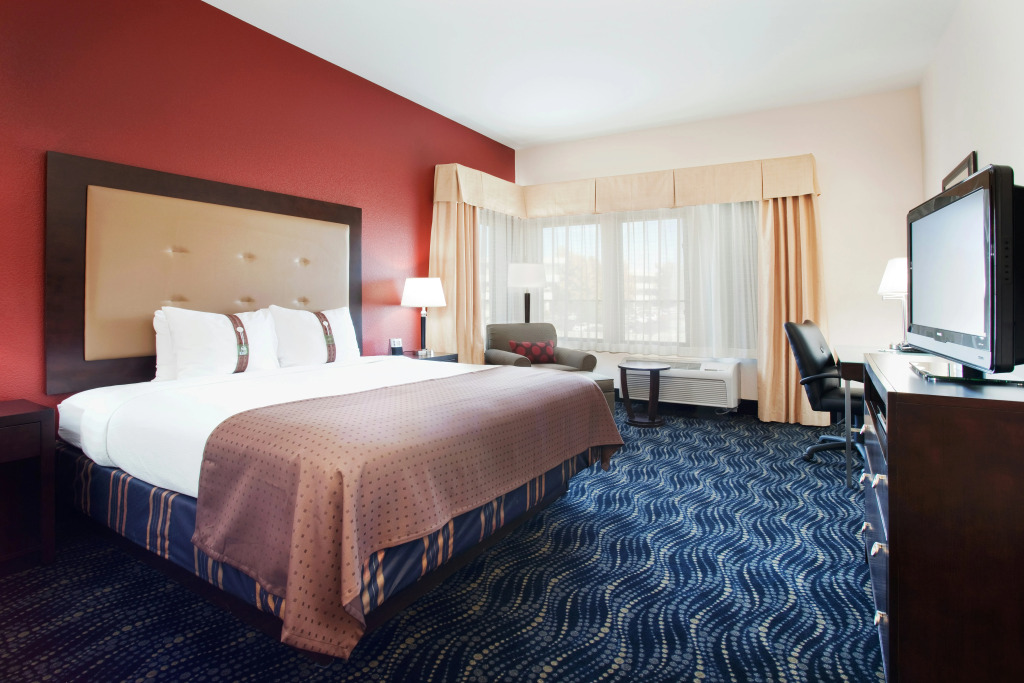 Holiday Inn & Suites Grand Junction-Airport by IHG
