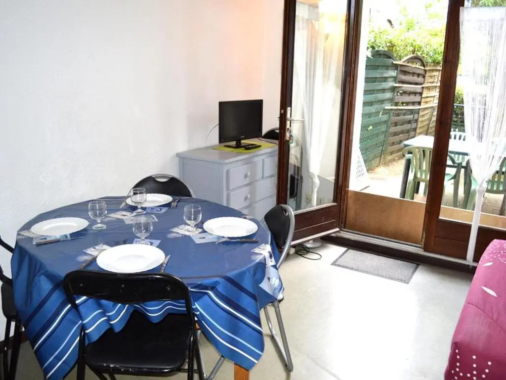Appartement Argelès-sur-Mer, 1 pièce, 4 personnes - FR-1-225-619