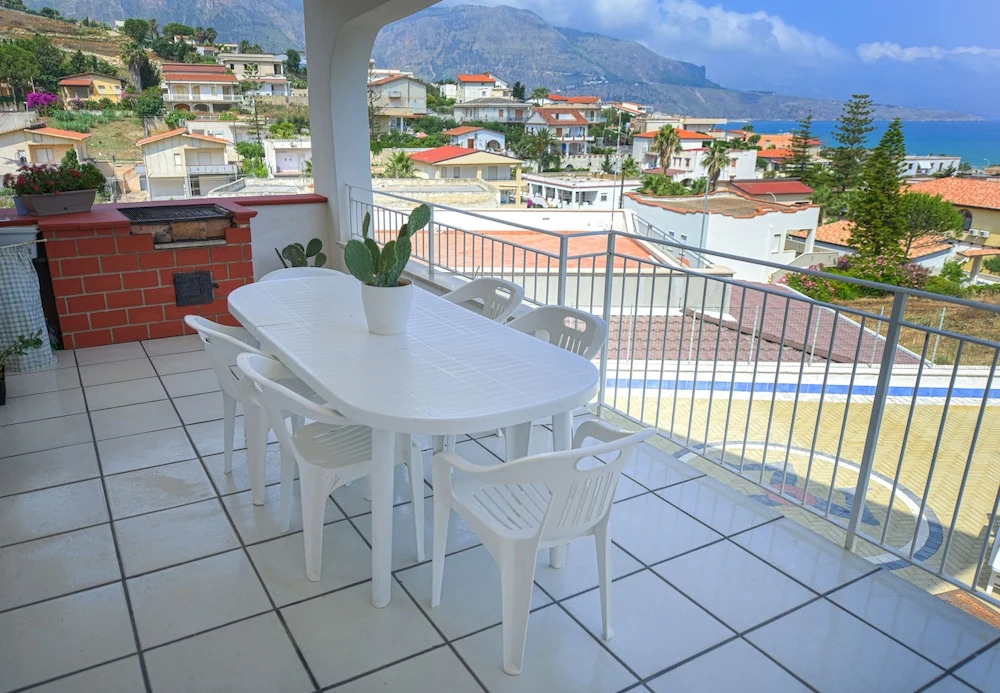 Villa Trinacria Apartments