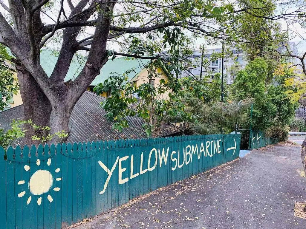 Yellow Submarine Backpackers