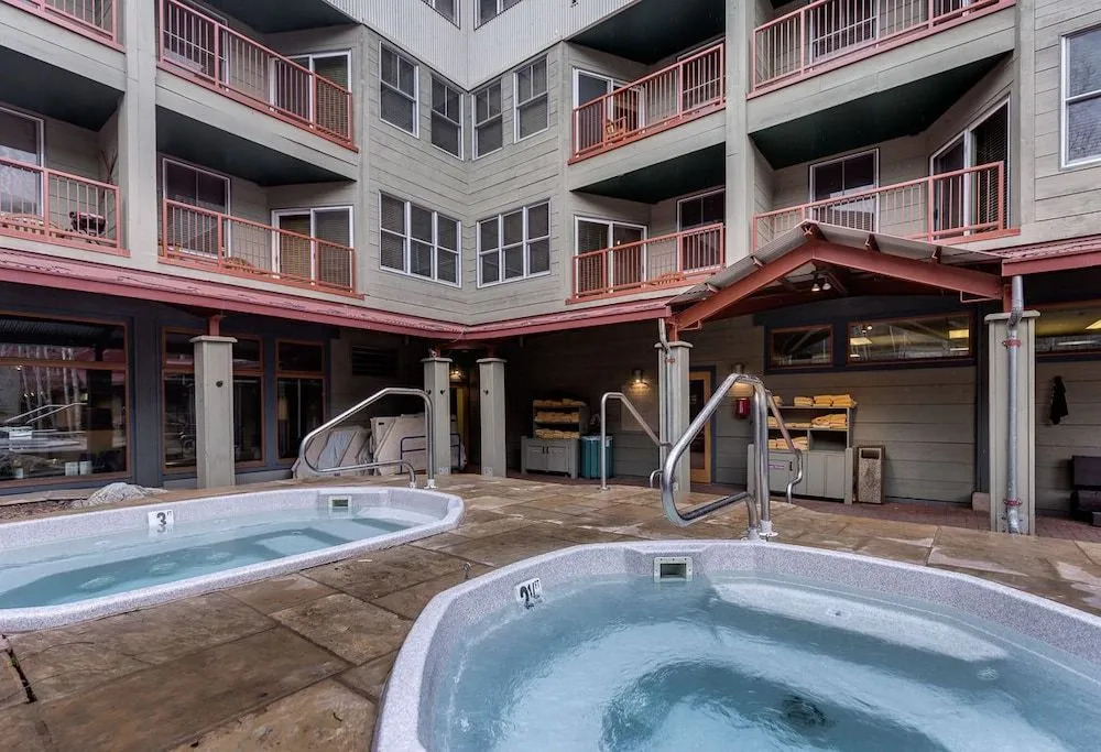 Silver Mill #8177 - 1 Br Condo