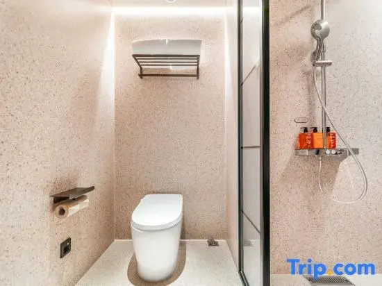 Orange Hotel (Hangzhou Linping People's Avenue)