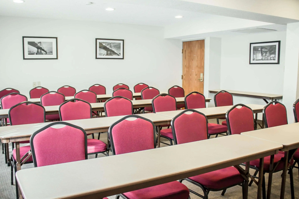 Sleep Inn Beaver- Beckley