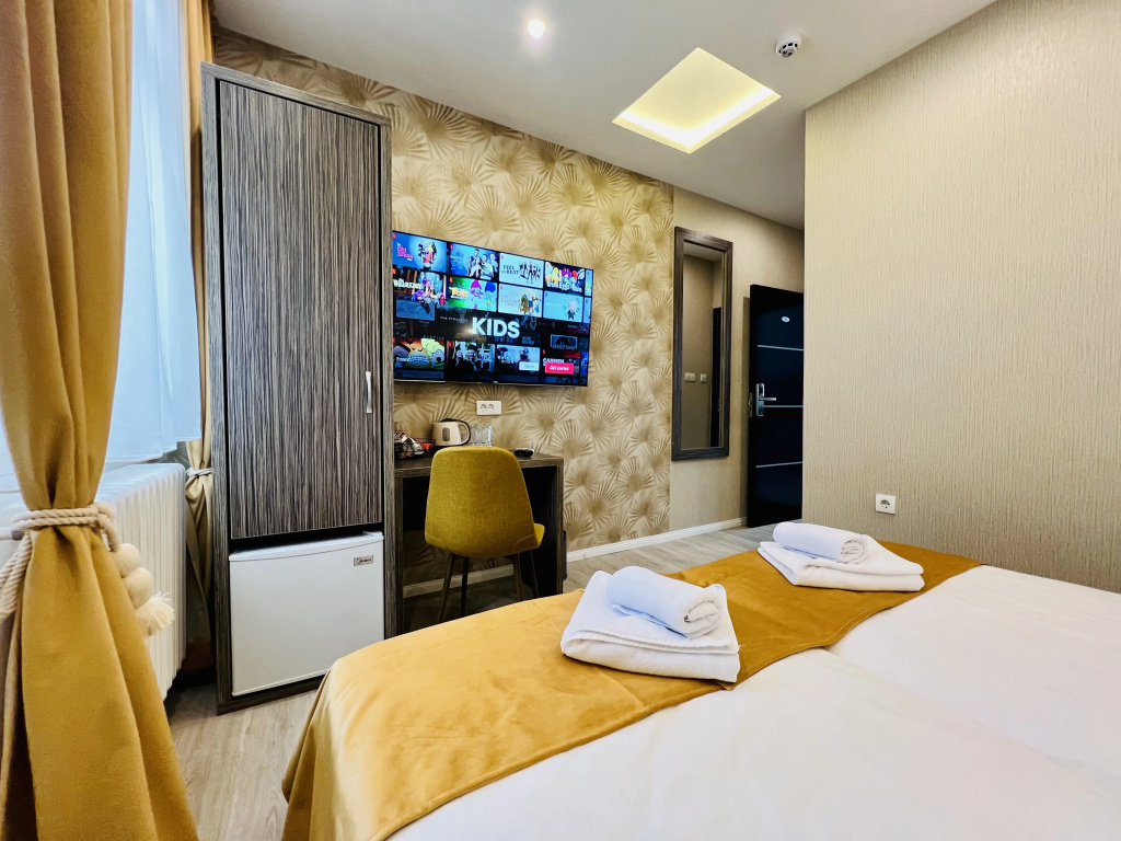 Side One Design Hotel Garni
