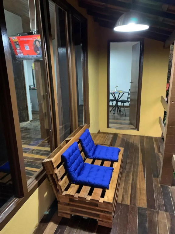 Casa Amarela Cipó Suítes e Cipó Kombi VIP 600m centro Serra do Cipó