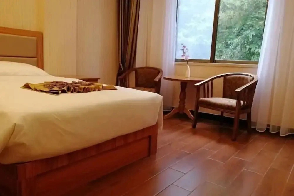 Xicheng Holiday Hotel