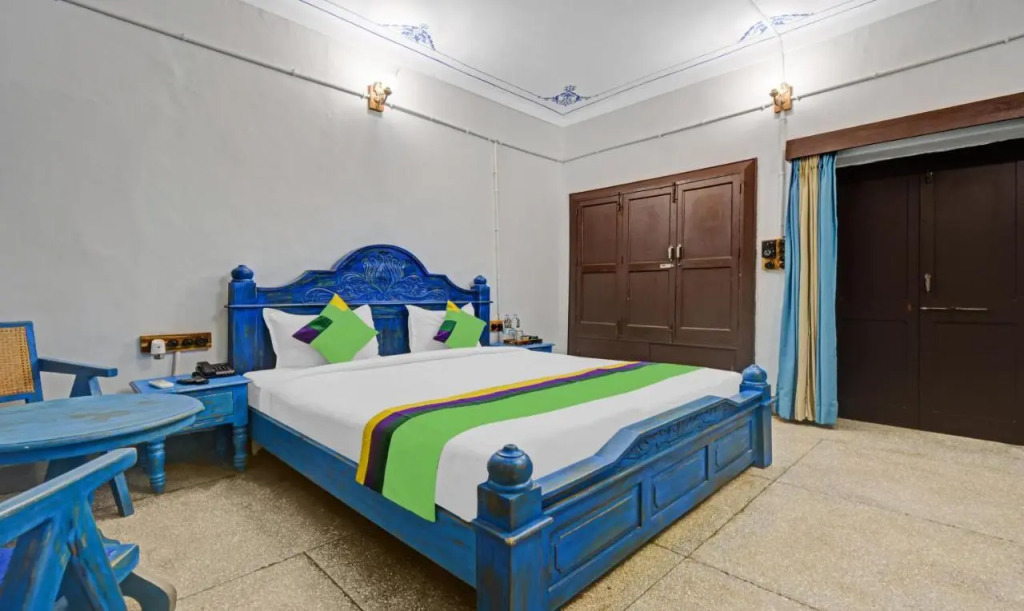 Treebo The Regal House, Near Fateh Sagar Lake